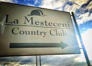 La Mesteceni Country Club SEBES